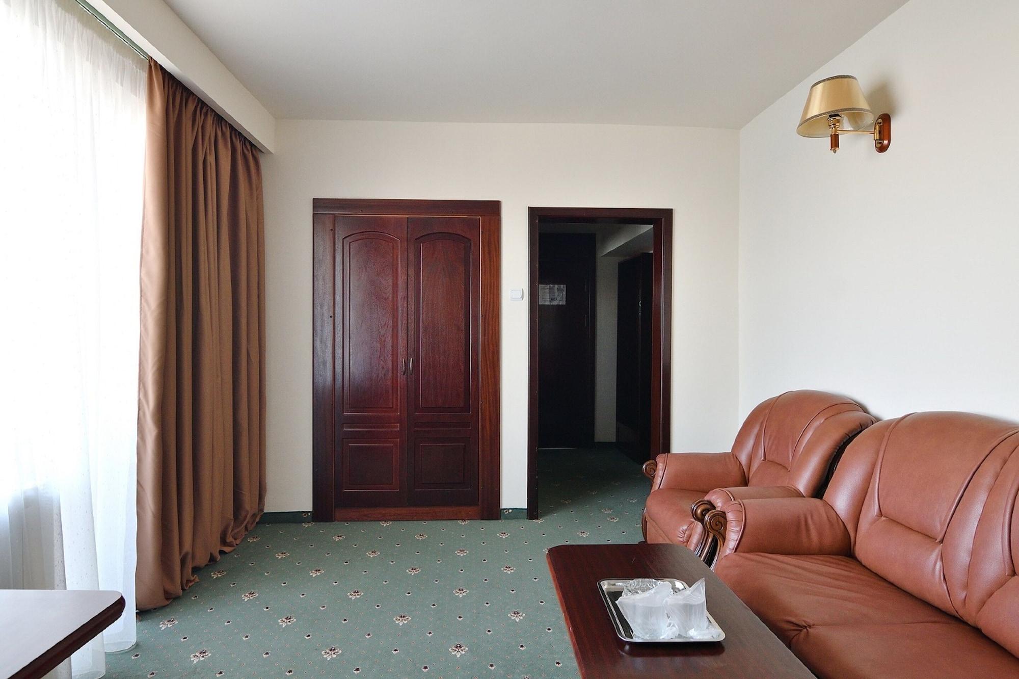 Hotel Delta 3 Tulça Dış mekan fotoğraf