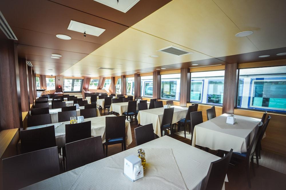 Hotel Delta 3 Tulça Dış mekan fotoğraf