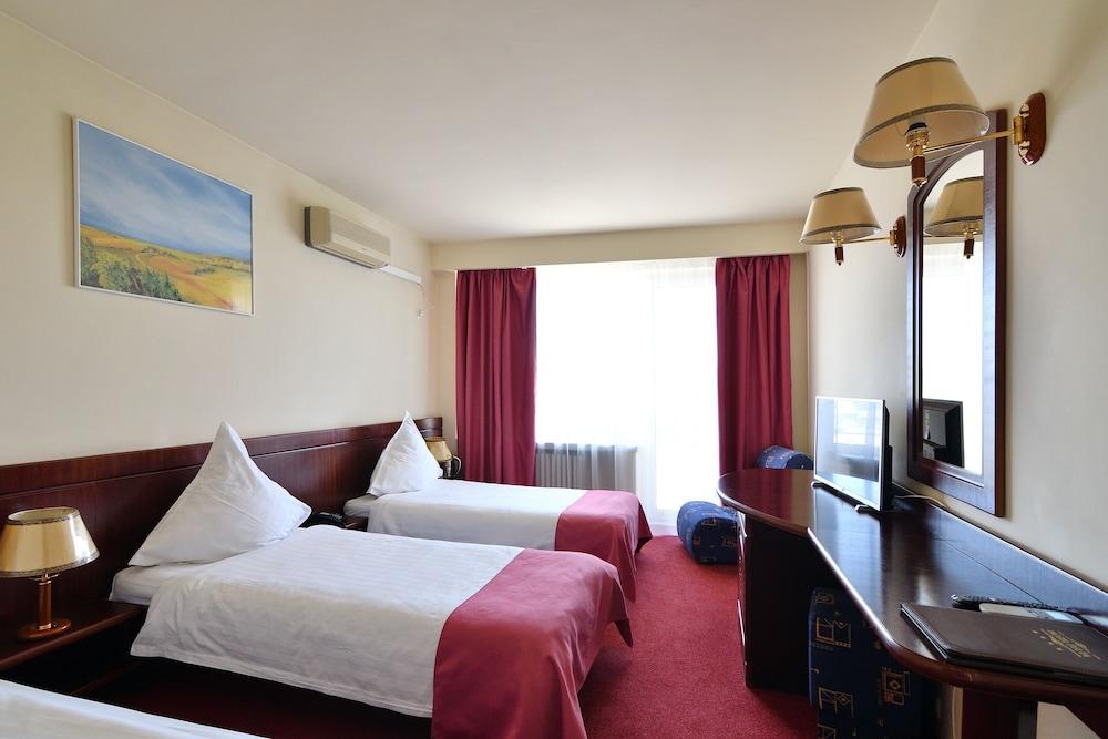 Hotel Delta 3 Tulça Dış mekan fotoğraf