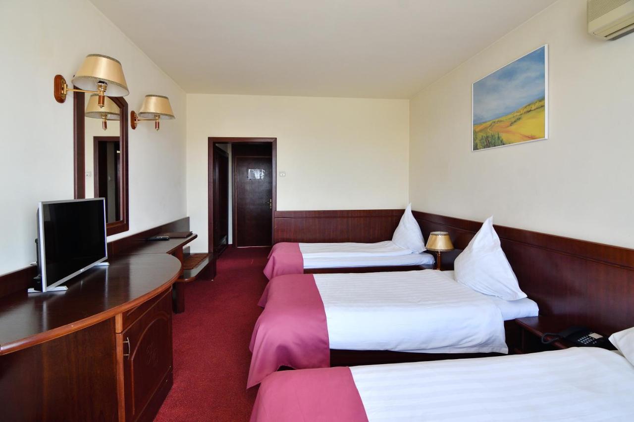 Hotel Delta 3 Tulça Dış mekan fotoğraf